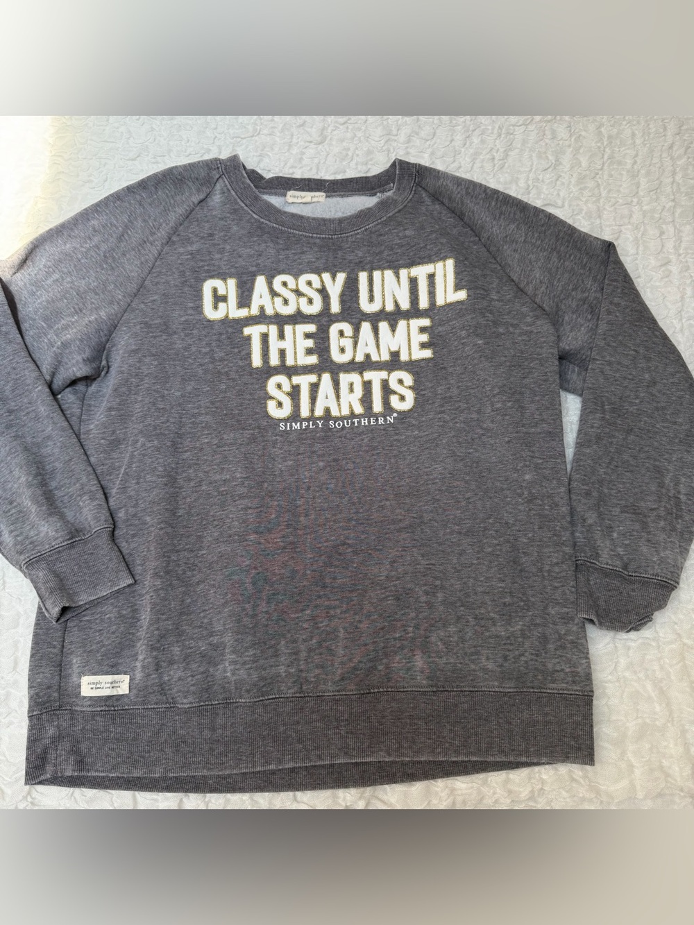 Simply Southern Gray “Classy Until The Game Starts” Sweatshirt Large - Picture 2 of 9